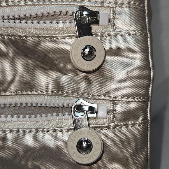 Kipling Alvar Crossbody • Metallic Glow • NWT - Picture 7 of 8